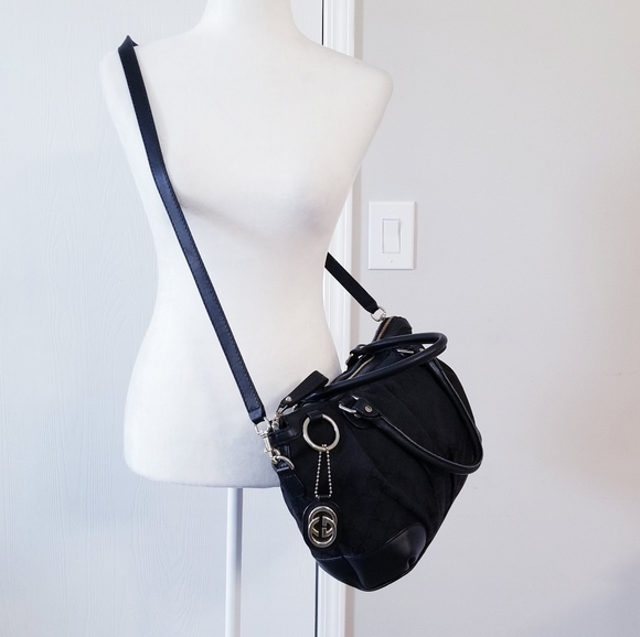 Gucci Sukey GG Original Canvas Top-handle Bag - Picture 12 of 16